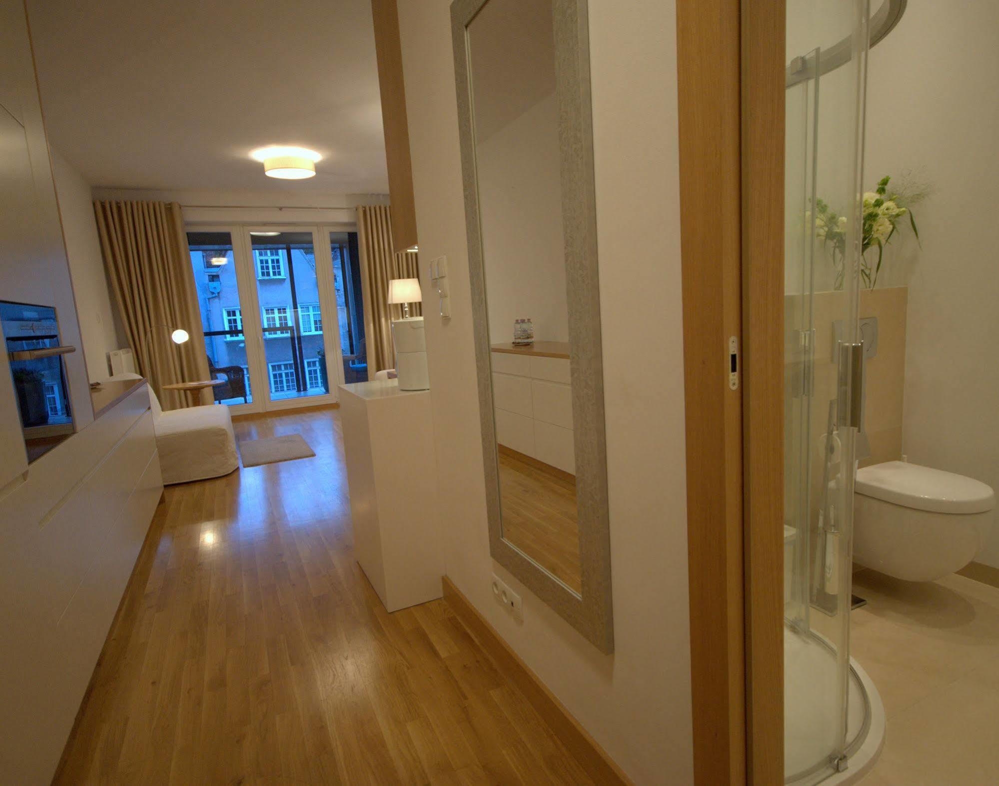Irs Royal Apartments Apartamenty Irs Kwartal Kamienic Γκντανσκ Εξωτερικό φωτογραφία