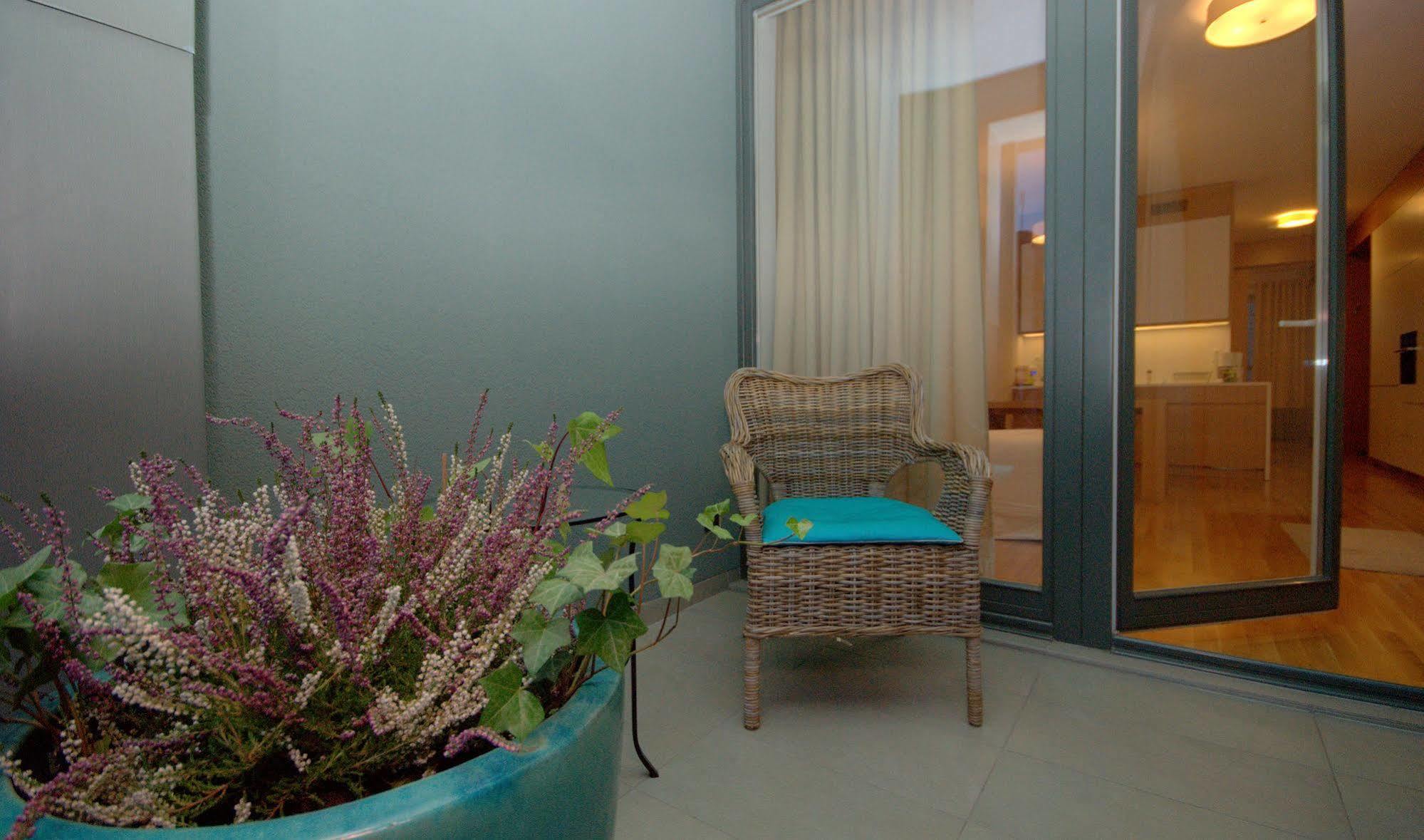 Irs Royal Apartments Apartamenty Irs Kwartal Kamienic Γκντανσκ Εξωτερικό φωτογραφία