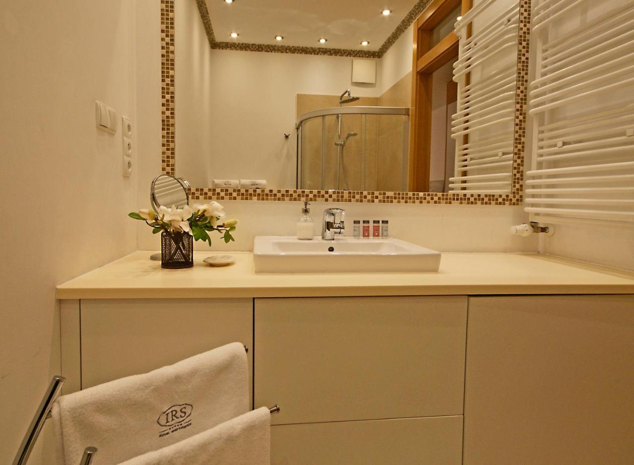 Irs Royal Apartments Apartamenty Irs Kwartal Kamienic Γκντανσκ Εξωτερικό φωτογραφία